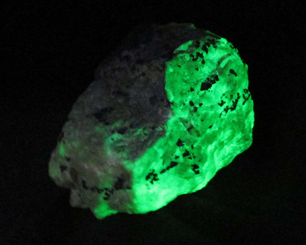 Fluorescent Mineral Specimen - Willemite with Franklinite 1pc B033-2