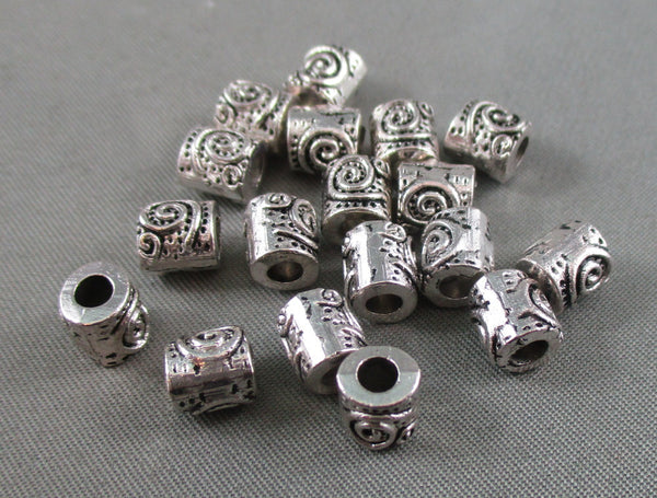Silver Tone Swirl Spacer Beads 6x6mm 30pcs (C126)