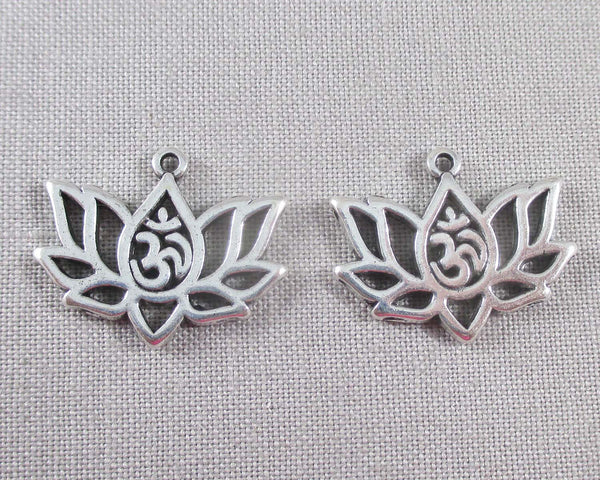Silver Plated Lotus Flower Charm with Om Symbol Silver 5pcs (C164)