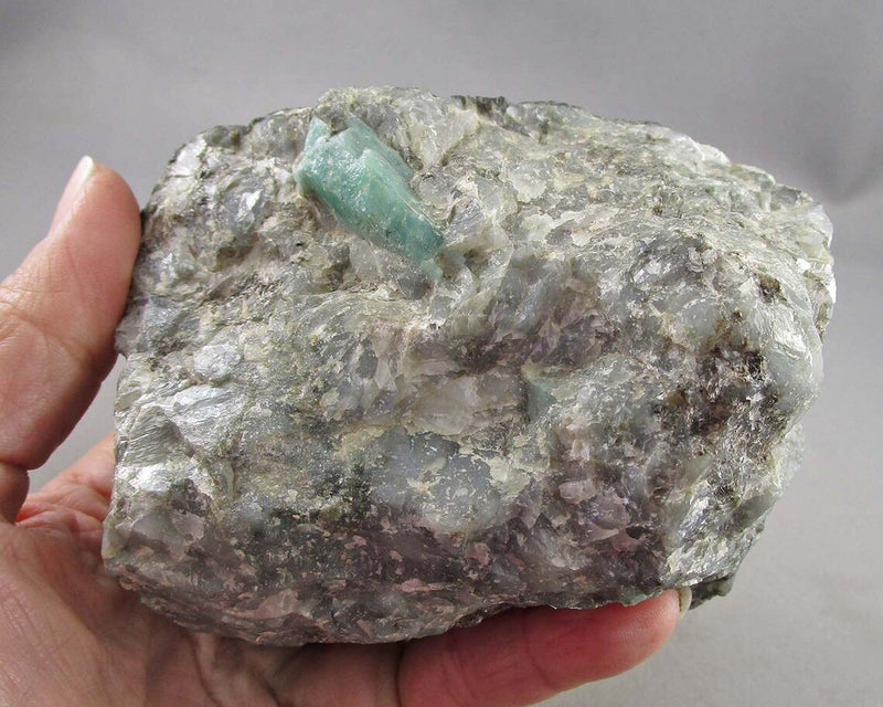 Large Emerald Stone Raw 1pc E006-1