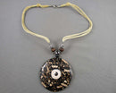 Shell Pendant Necklace H095-24 (Vintage)