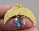 Labradorite Gemstone Pendant H045-13