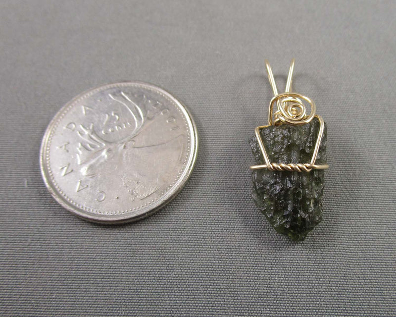 Moldavite Crystal Pendant (14K YGF) 1pc B042-3