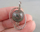 Garnet & Fuchsite Gemstone Pendant 925 Sterling Silver (Vintage) H101-15