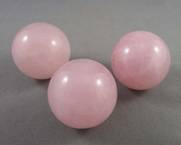 Rose Quartz Crystal Sphere 1pc J001