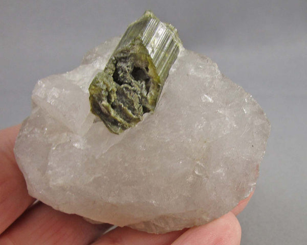 Green Tourmaline in Quartz Crystal 1pc B051-2