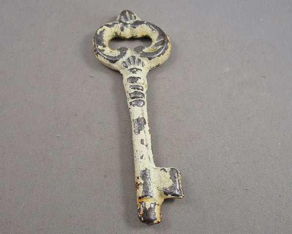 Antique Iron Key B030-2