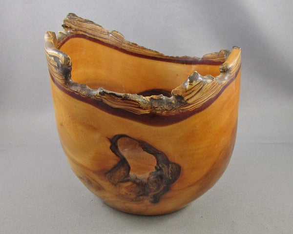 Handcrafted Elm Wood Bowl 1pc B065-2 (Vintage)