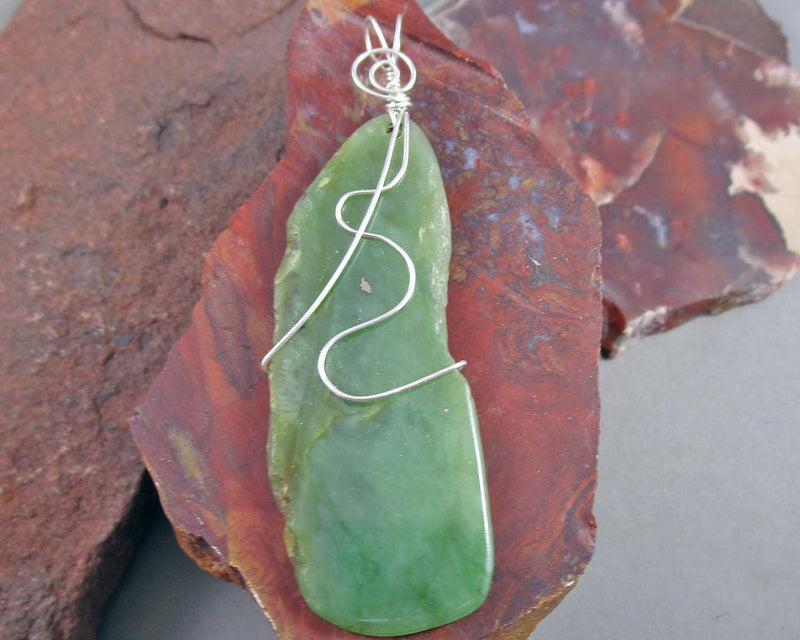 Nephrite Jade Pendant (925 Sterling Silver) 1pc B078-1