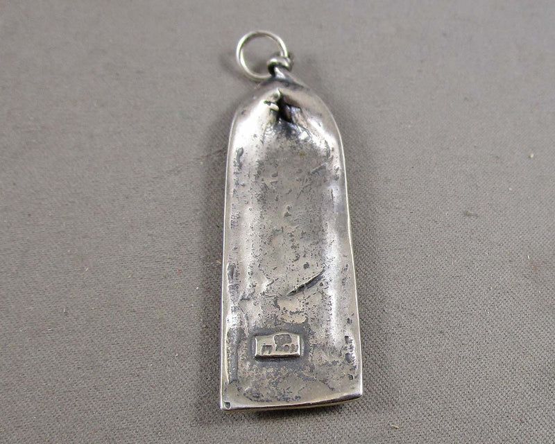 Vintage Sterling Silver Pendant B104-3