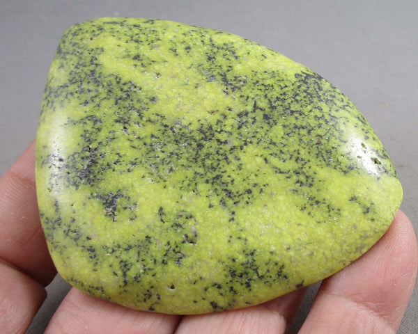 Serpentine Polished Stone 1pc B043-3