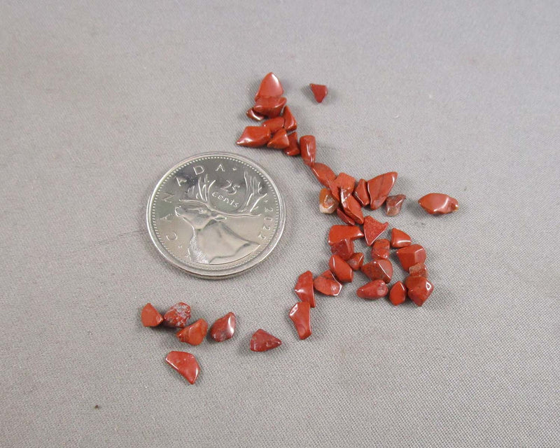 Red Jasper Stone Chips 100g - Undrilled (G052)