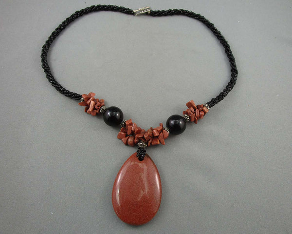 Goldstone Necklace (Vintage) 1pc B072-1