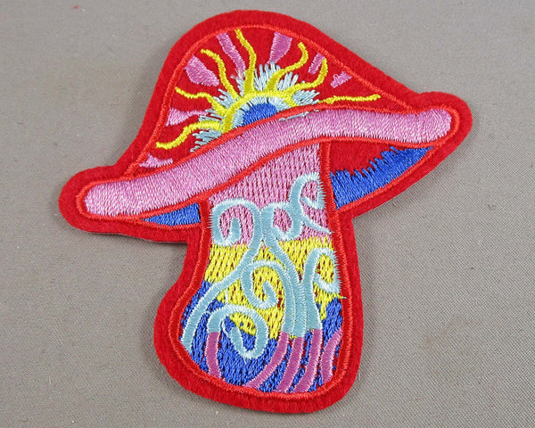 Psychedelic Mushroom Iron on Patch 1pc J251