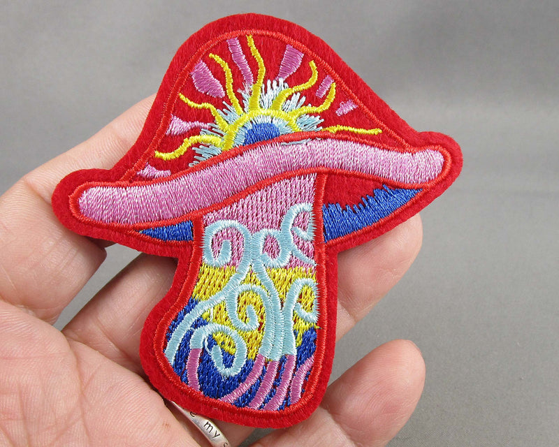 Psychedelic Mushroom Iron on Patch 1pc J251