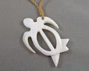 Mother of Pearl Turtle Pendant Necklace Vintage H052-24