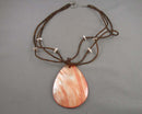 Shell Pendant Necklace (Vintage) H067-10