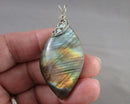 Labradorite Gemstone Pendant B006-4
