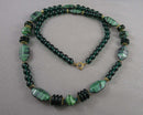 Green Glass Beaded Necklace Vintage H015-9