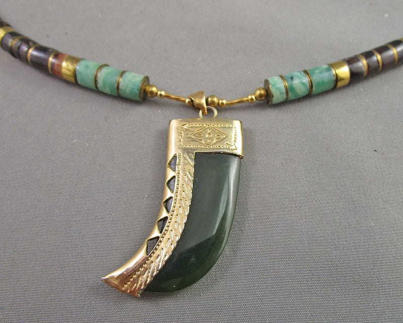 Jade Necklace (Vintage) B128-1