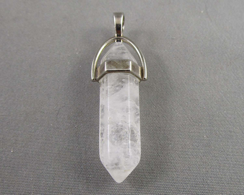 Clear Quartz Pendant (Vintage) B052-3