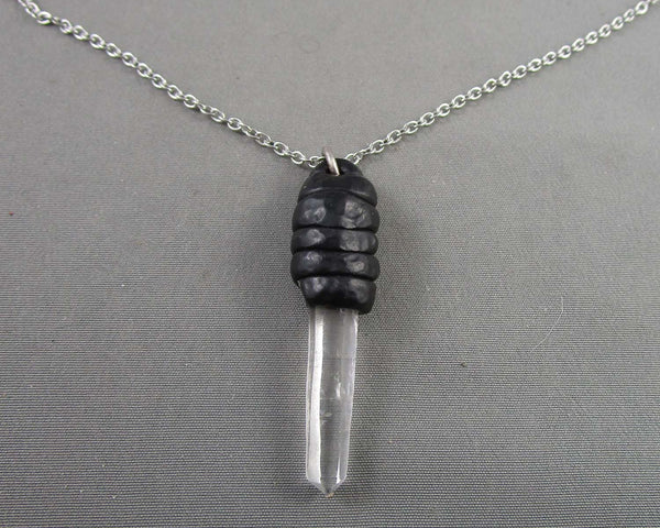 Clear Quartz Point Necklace (Vintage) B043-4