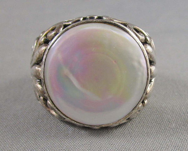 Shell Gemstone Ring Size 8 (Vintage) H037-14