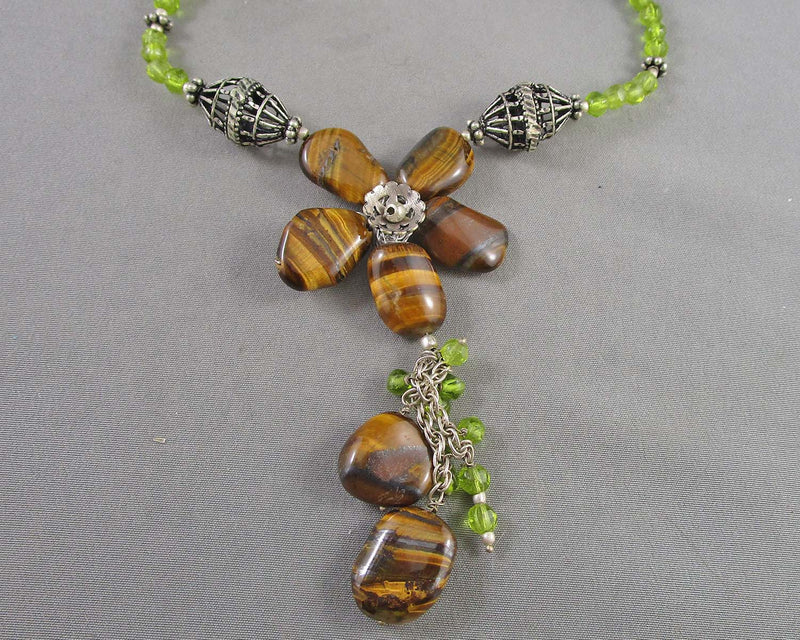 Tiger Eye Gemstone Necklace (Vintage) H037-16