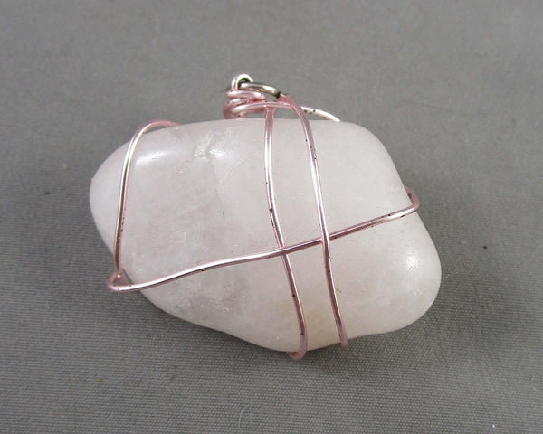 White Quartz Pendant (Vintage) B079-4