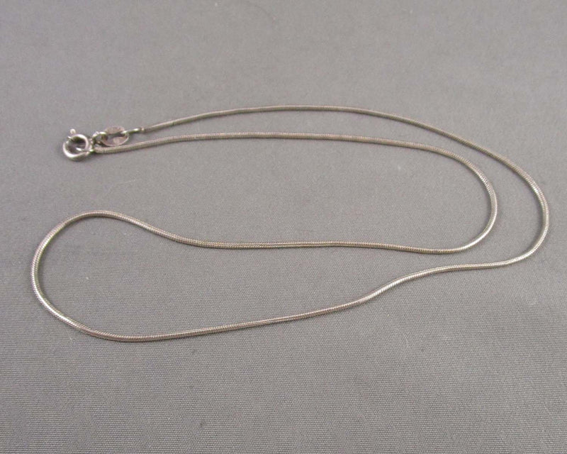 0.9mm Snake Chain Sterling Silver 925 (Vintage) B076-4