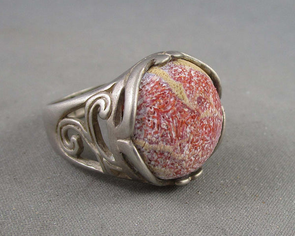 Fossil Coral Gemstone Ring Size 9 (Vintage) H057-7