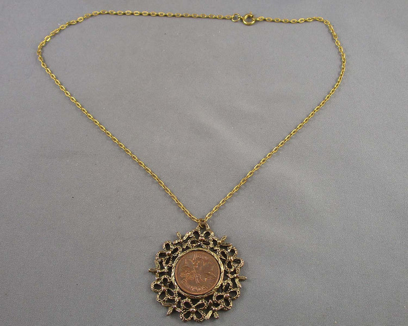 Vintage 1974 Penny Necklace H057-25