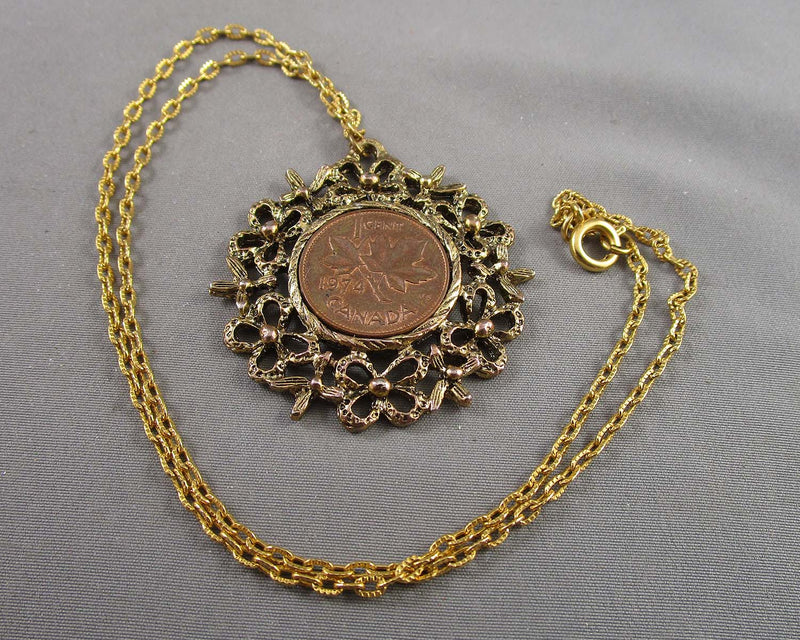 Vintage 1974 Penny Necklace H057-25