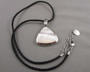 Mother of Pearl Pendant Necklace (Vintage) H082-25