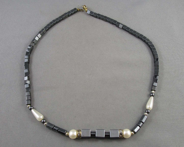 Hematite Necklace Vintage H058-6