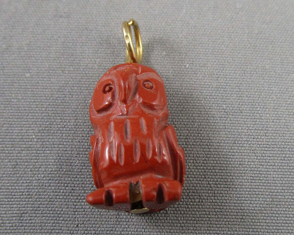Red Jasper Gemstone Owl Pendant (Vintage) H058-15