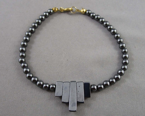 Hematite Gemstone Bracelet (Vintage) H065-13