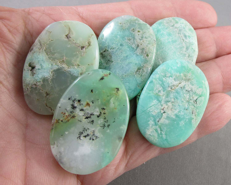 Chrysoprase Palm Stone 1pc E029