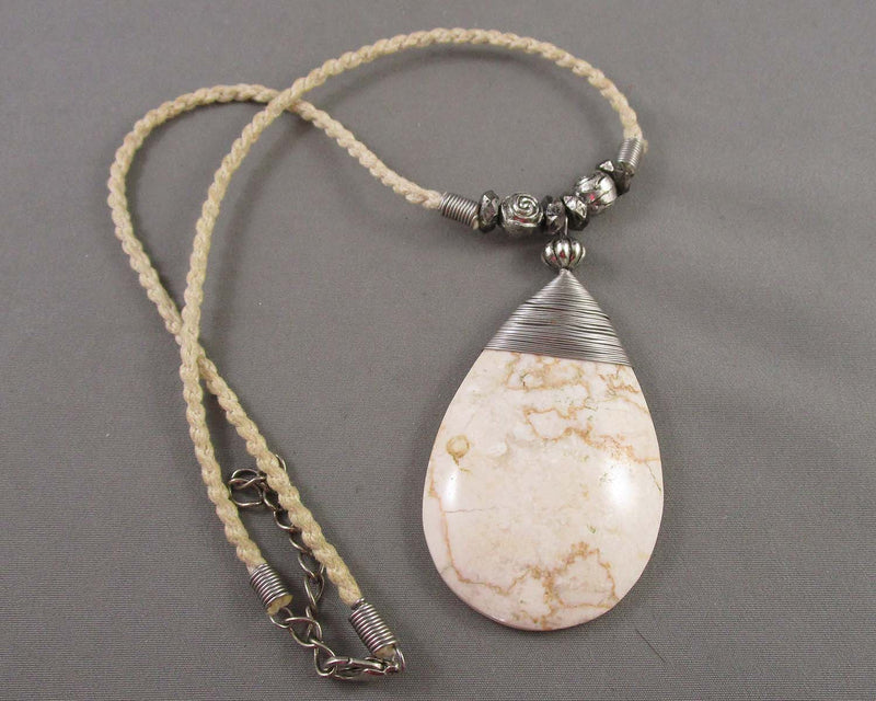 Agate Gemstone Necklace Vintage H065-23