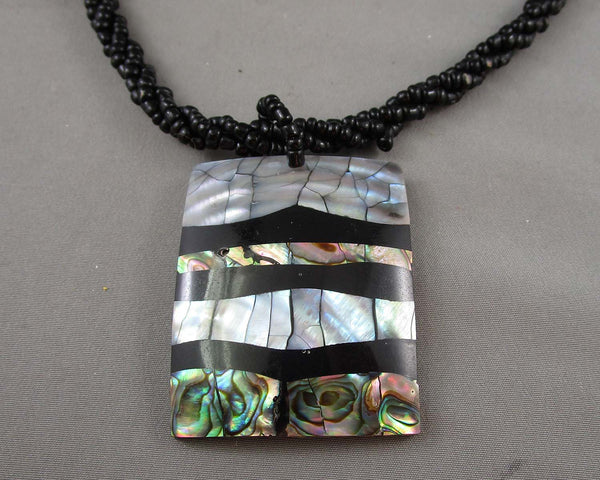 Abalone Shell Necklace H066-7