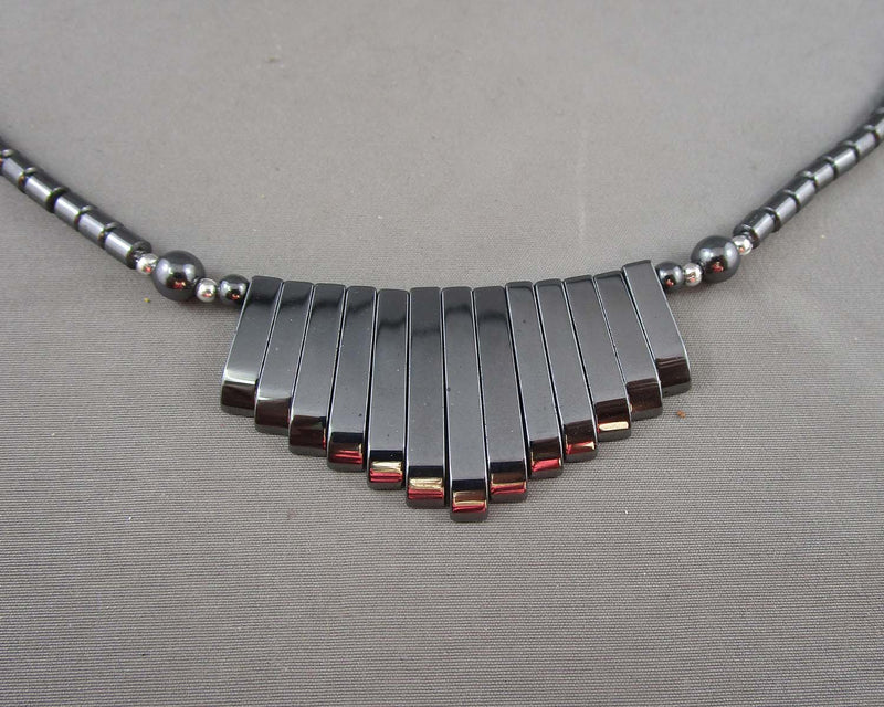 Hematite Necklace Vintage H066-15