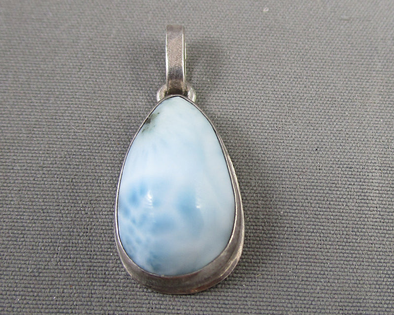 Larimar Gemstone Pendant Sterling Silver 1pc H076-6