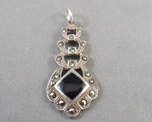 Black Onyx Gemstone Pendant 925 Sterling Silver H076-14