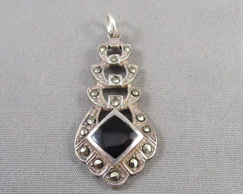 Black Onyx Gemstone Pendant 925 Sterling Silver H076-14