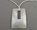 Mother of Pearl Pendant Necklace (Vintage) H093-15