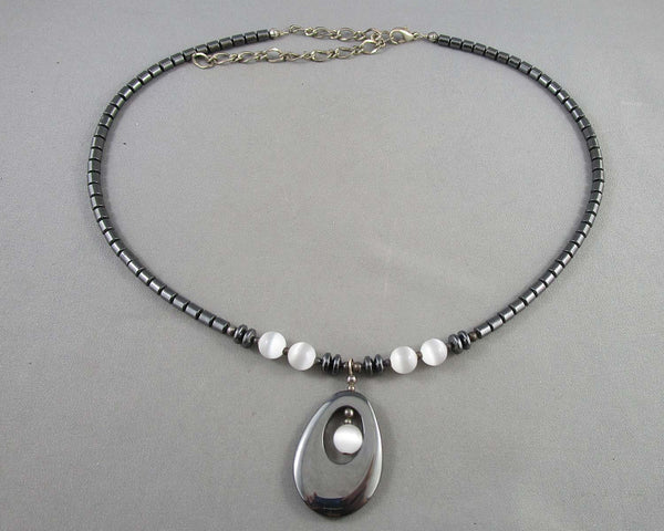 Hematite Necklace Vintage H078-11