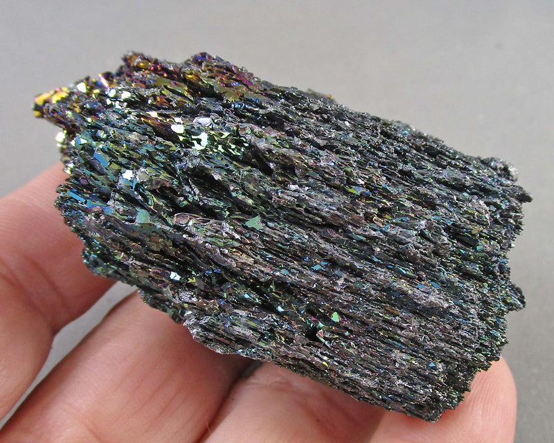 Rainbow Carborundum (Silicon Carbide) 1pc B123-5