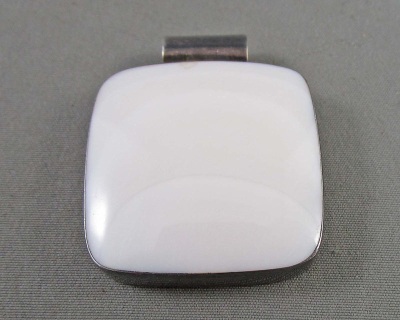 Shell Pendant (Sterling Silver) H007-3