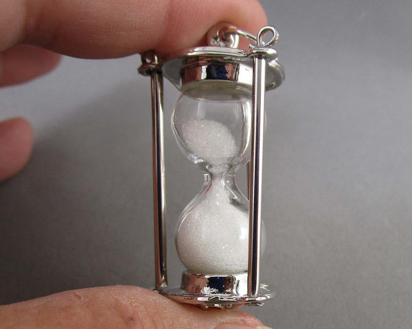 Working Hour Glass Pendant (Vintage) 1pc H007-4