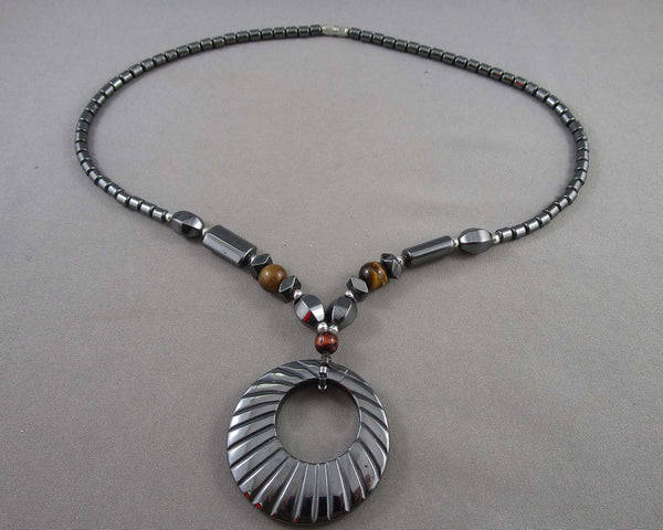 Hematite & Tiger Eye Necklace Vintage H017-6
